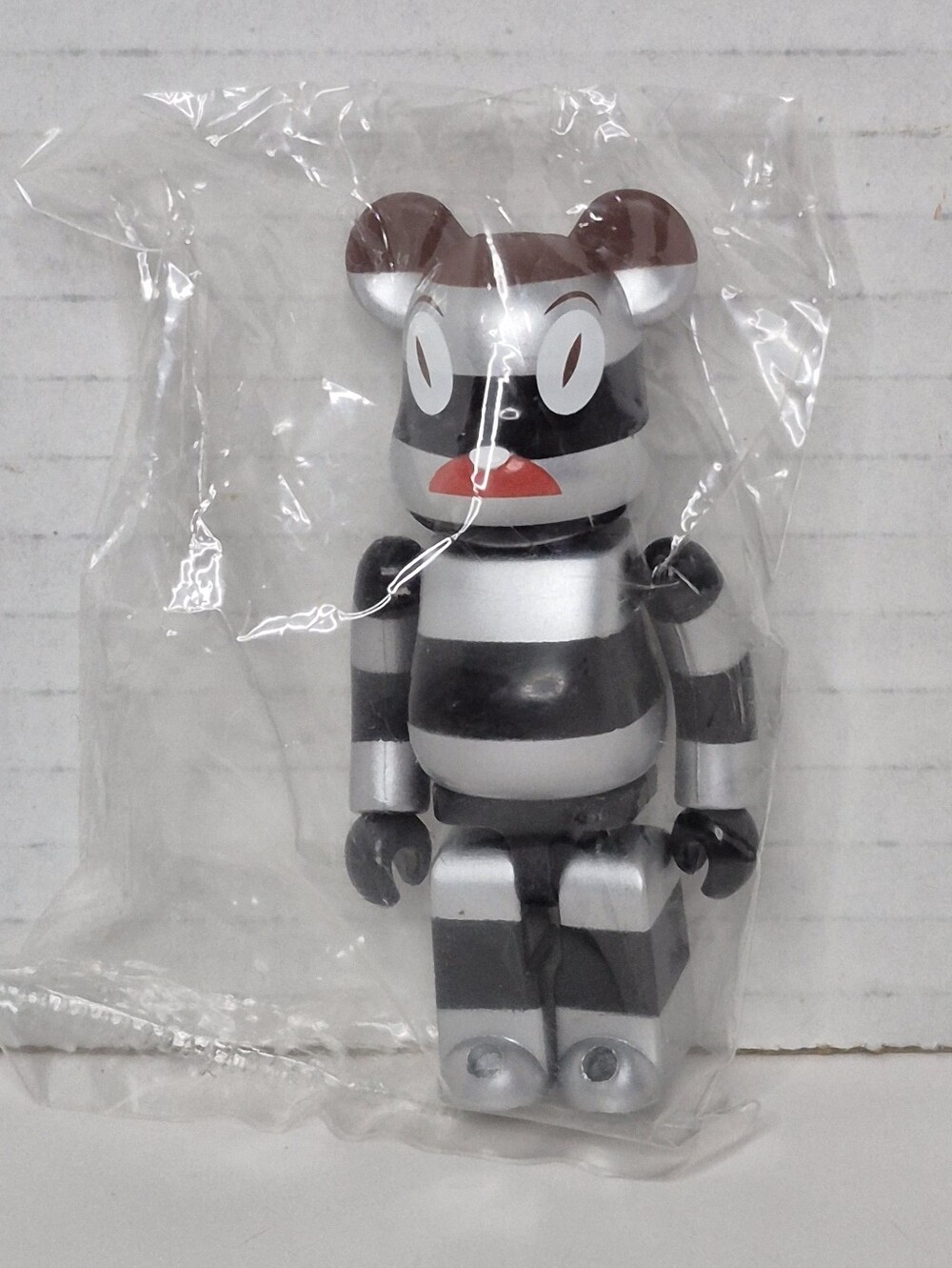Medicom Toy Vintage Bearbrick by Tim Biskup 2006 NEW